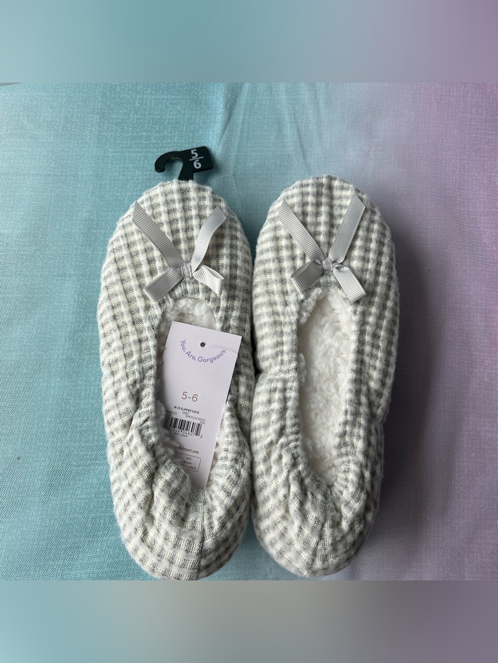 JOYSPUN Non-Slip Waffle Knit Slipper Socks Light Gray and White Size 5-6